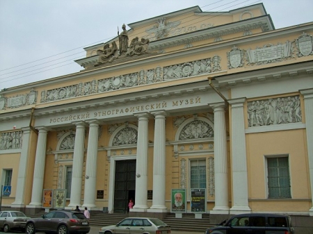 Мраморный зал Этнографического музея